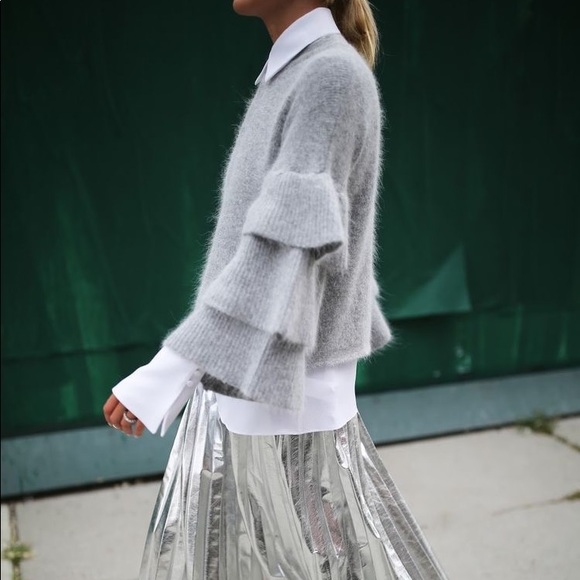 Love, October Sweater | SOLD OUT - Picture 3 of 8